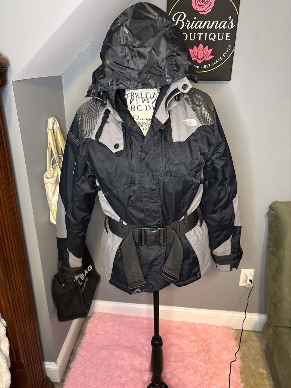 The North Face Steep Tech Natasha Fall 2008 Size S Womens No zipper